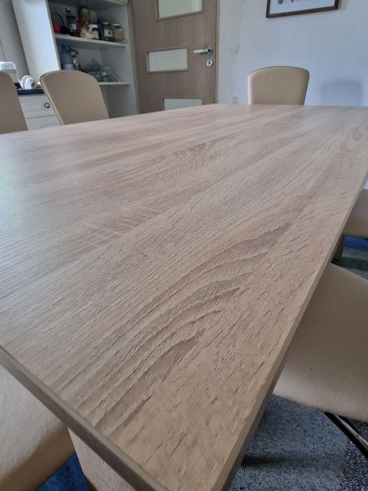 Masa de bucatarie si 6 scaune