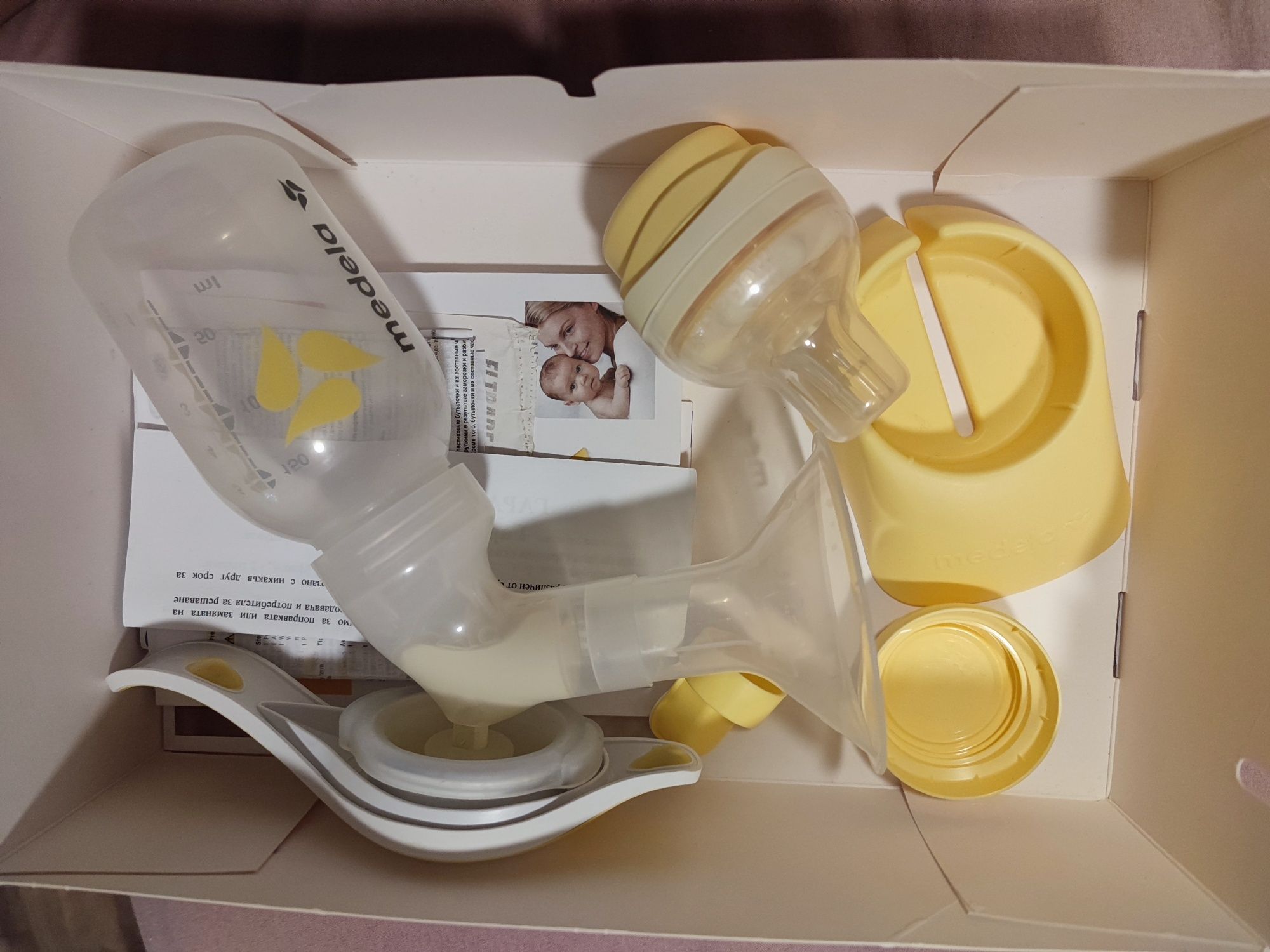 Ръчна помпа за кърма Medela