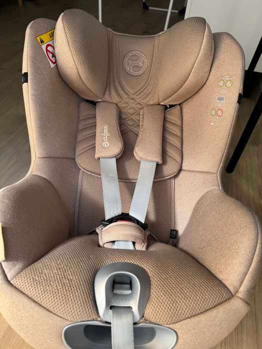 Scaun Auro Cybex Platinum Sirona T i-size Plus (cu baza isofix)