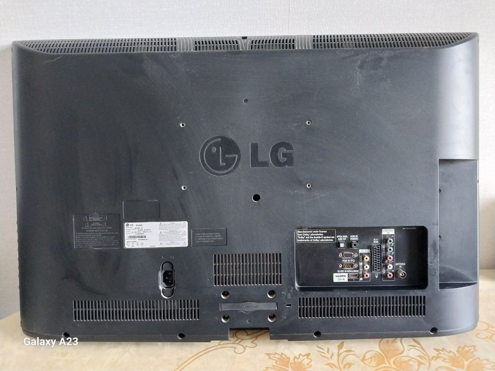 Продаётся LG 32 телвизор