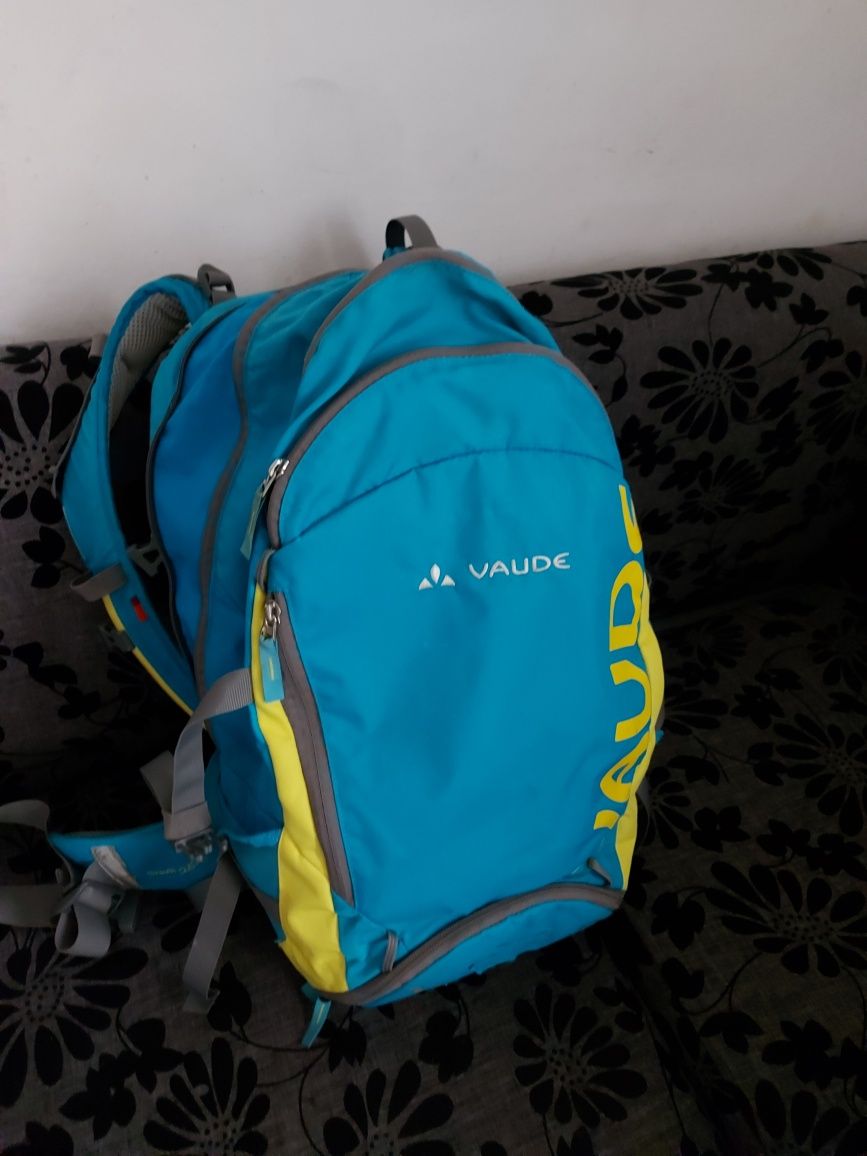 Раница Vaude gravit 25+5 , 30L ортогръб , bike bag