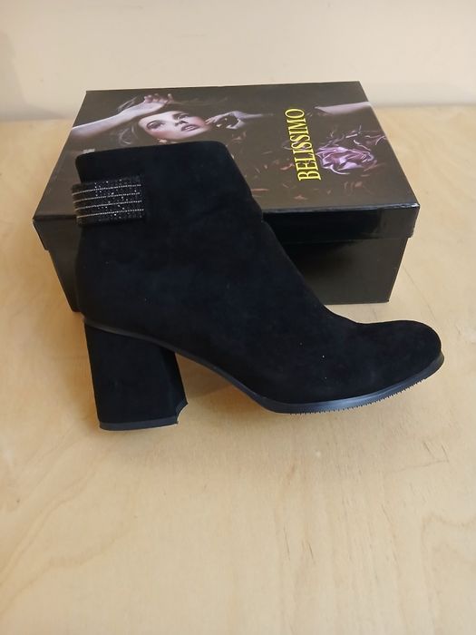 Продам женскую обувь размер 38''39