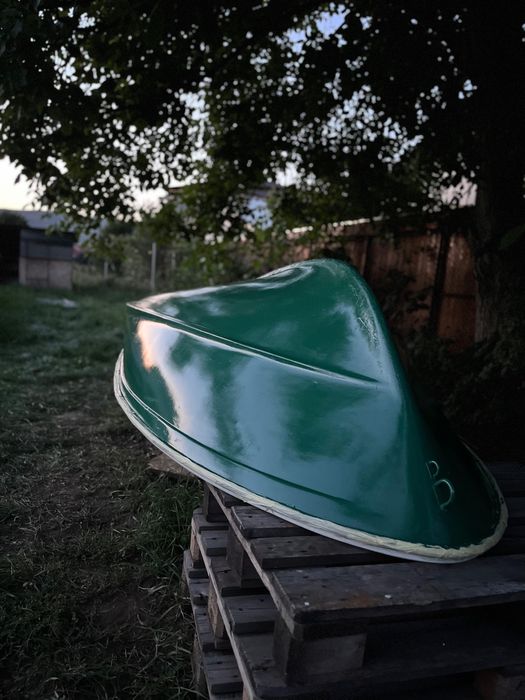 Barca din fibra de sticla