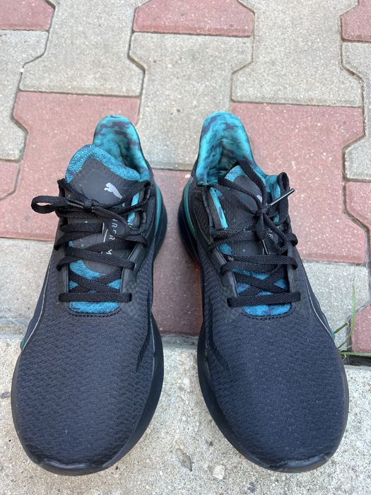 Adidași marca Puma, nr 42,5 impecabili