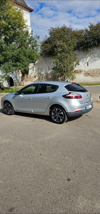 Vand Renault Megane 3 hatchback automat 2015
