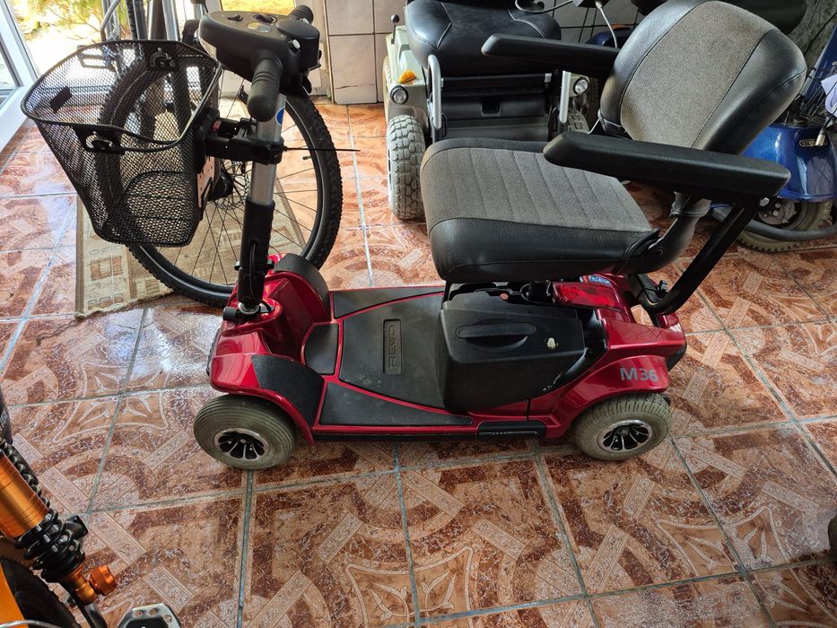 Cărucior electric