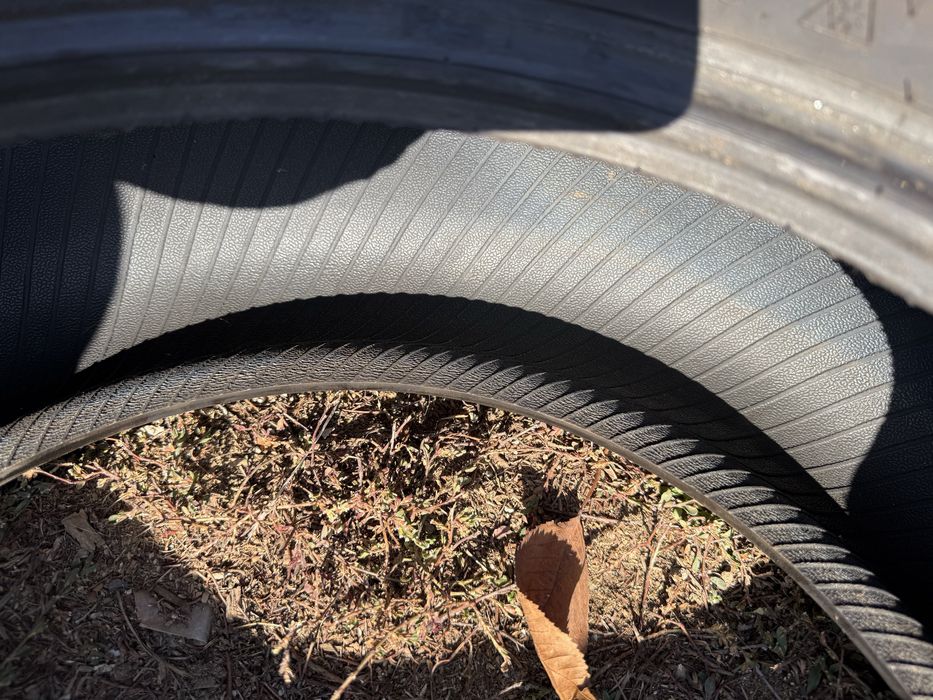 Қысқы дөңгелектер жағдайы жақсы 2 дана бар!