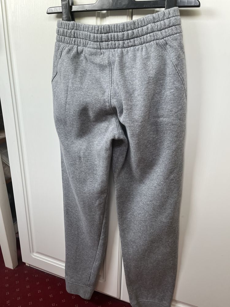 pantaloni sport nike copii