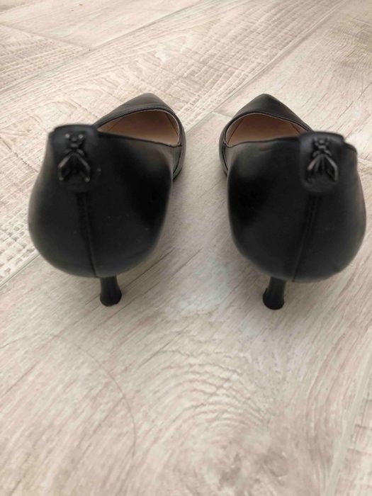 Кожаные туфли kitten heels Respect 36 размер