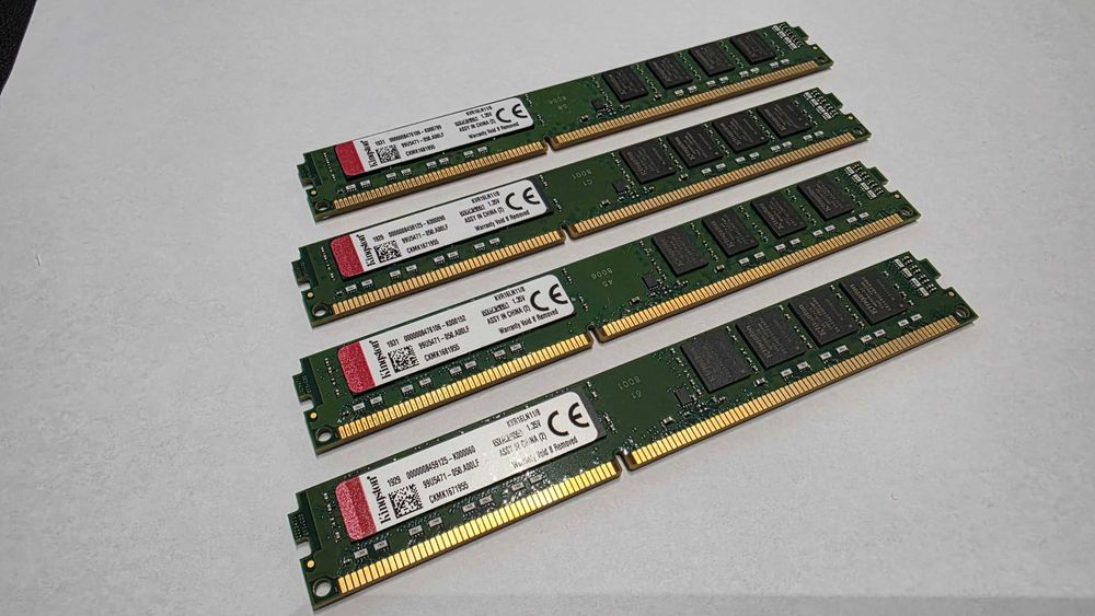 32 Gb DDR3 Kingston Value RAM (4x8Gb)