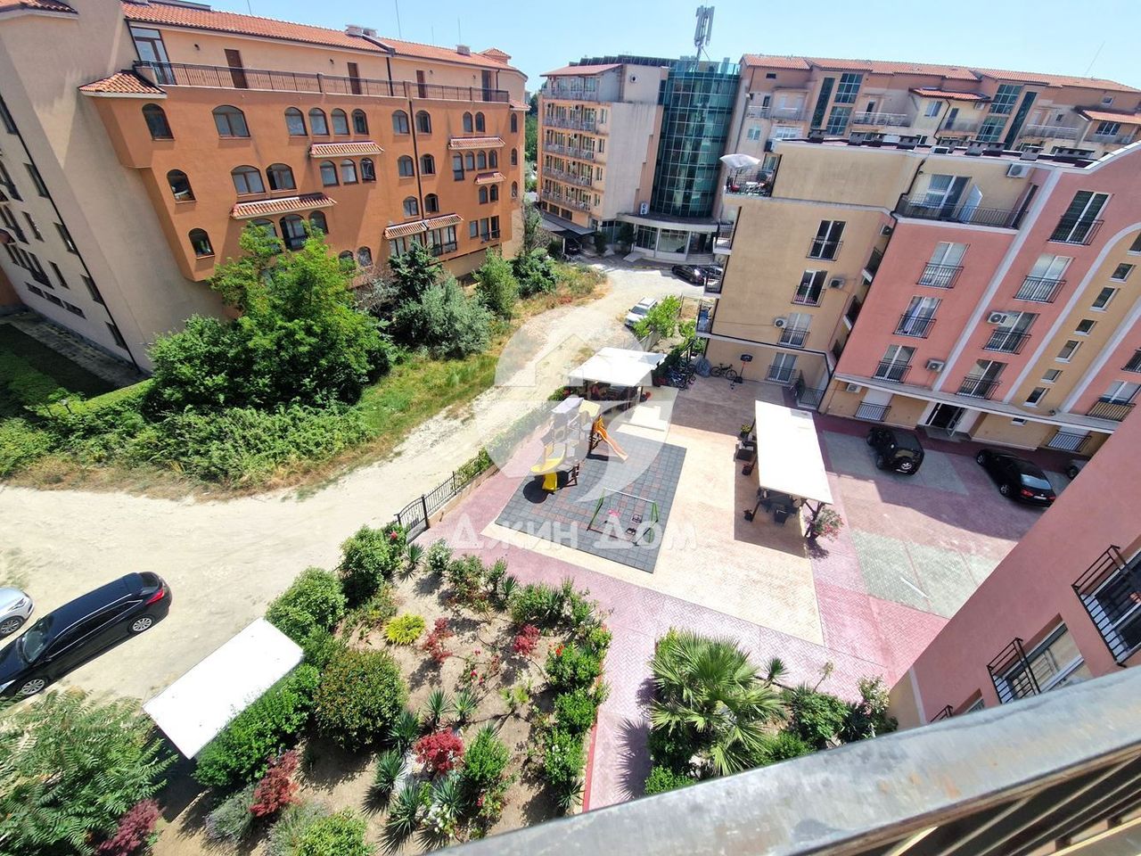 Продава се Едностаен апартамент в к.к. Слънчев бряг - 38 кв.м за 1093 €/кв.м - Снимка #4