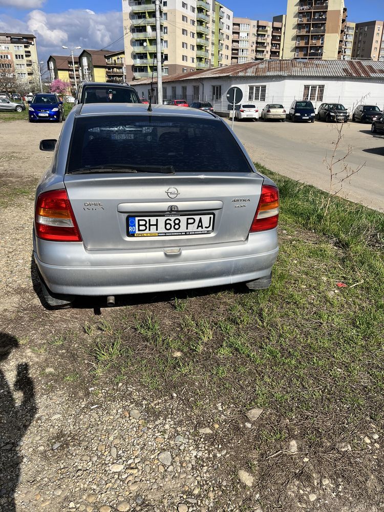 De vanzare !!! Opel Astra G