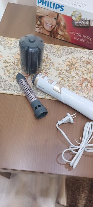 Уред за коса Philips