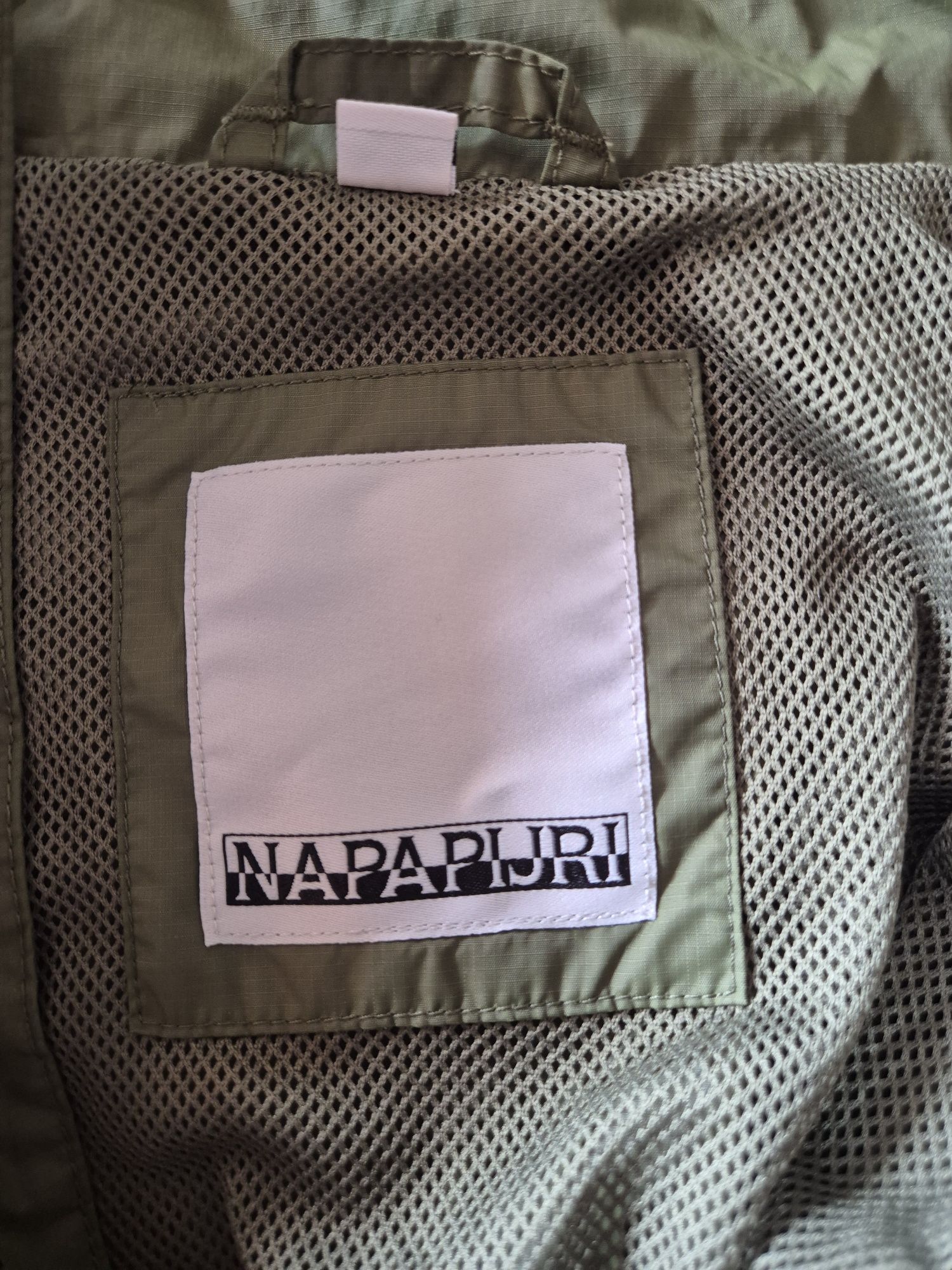 Яке Napapijri Khaki, размер 152