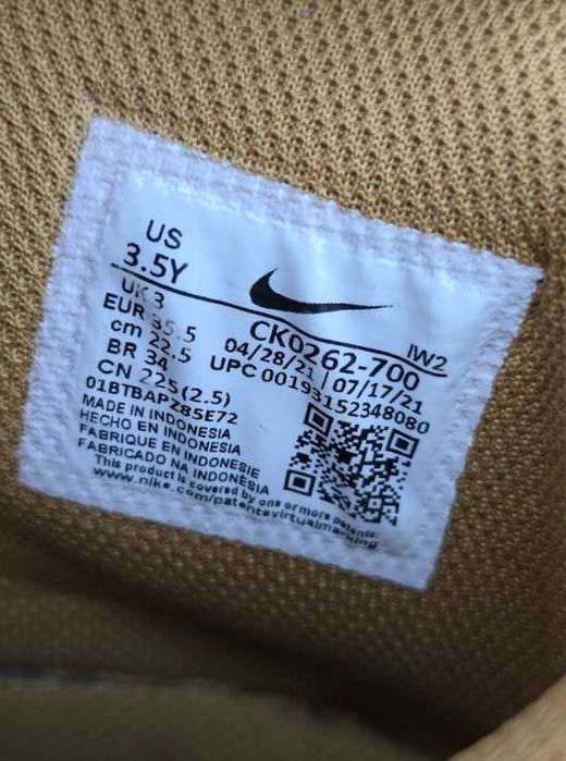 Nike Air Force 1 High LV8 3 - mărime 35.5