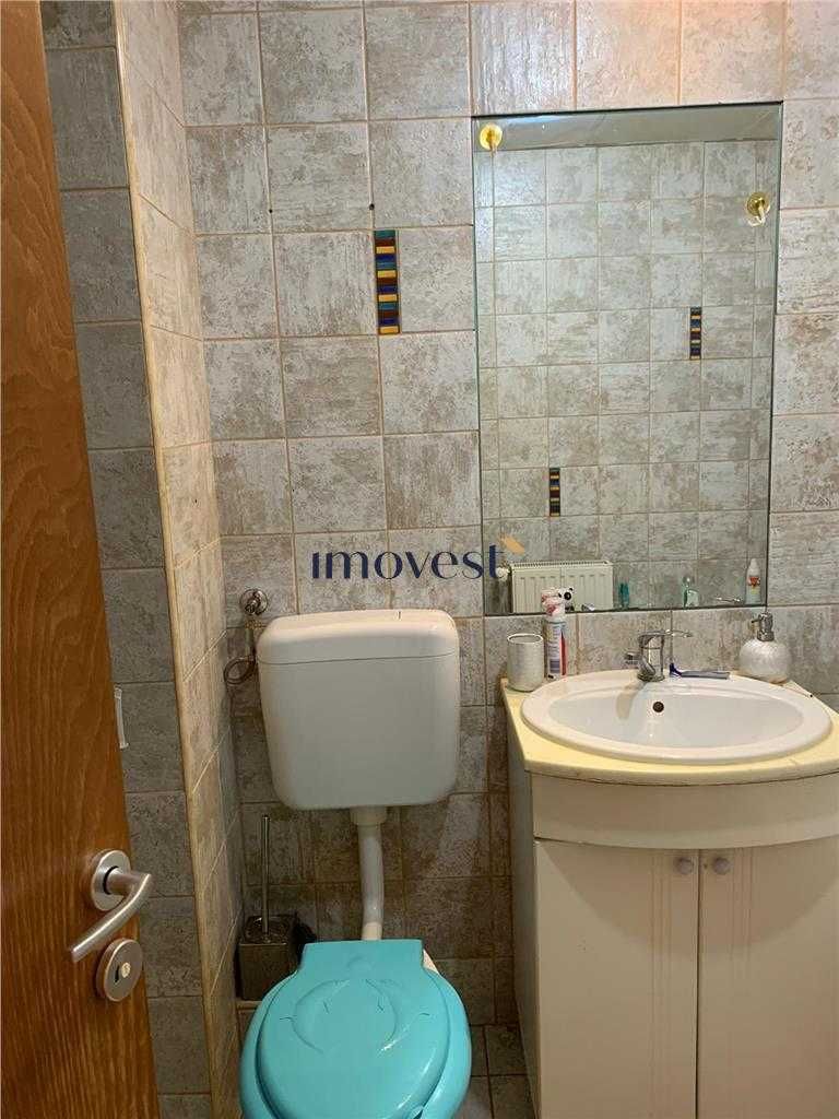 De inchiriat: Apartament cu 2 camere in zona Closca