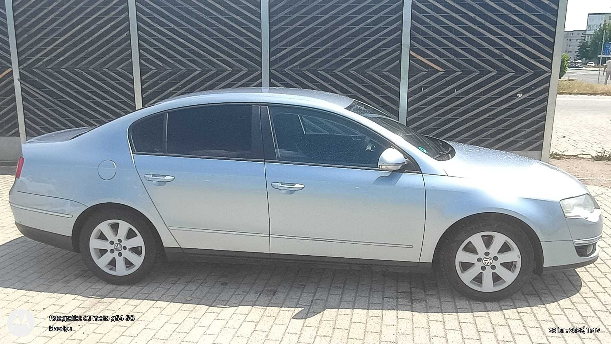 Vând Passat B6 -2006     1.6FSI-benzina