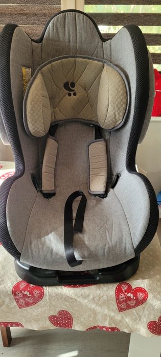 Детско столче за автомобил
