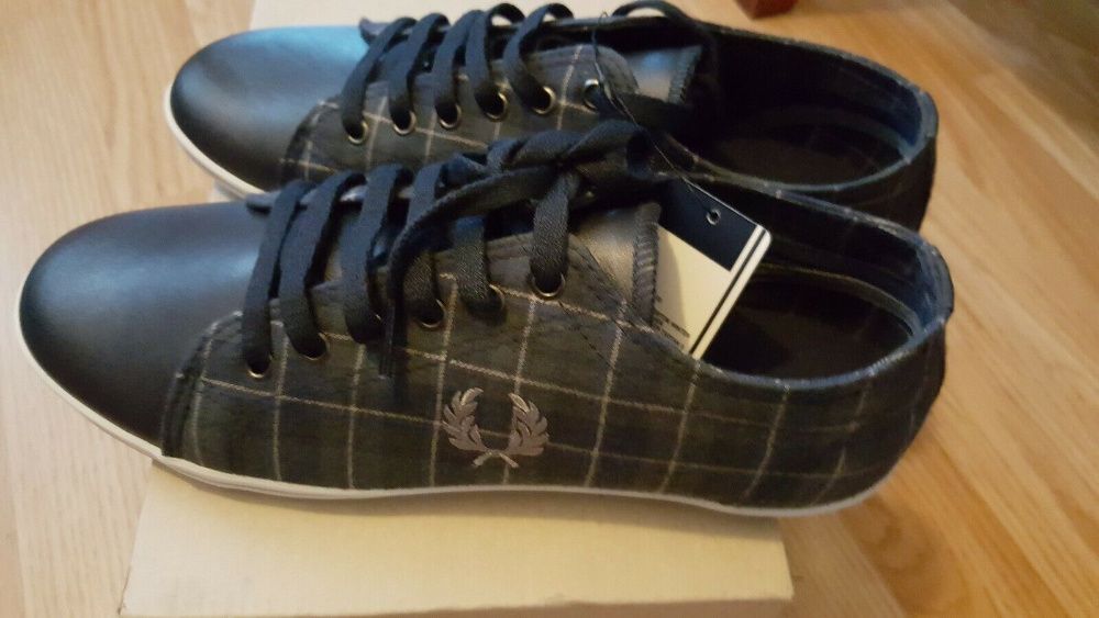 Vand adidasi / tenisi FRED PERRY