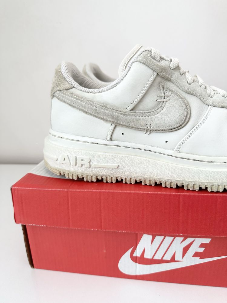 Nike Air Force 1 Lux  (41) Маратонки