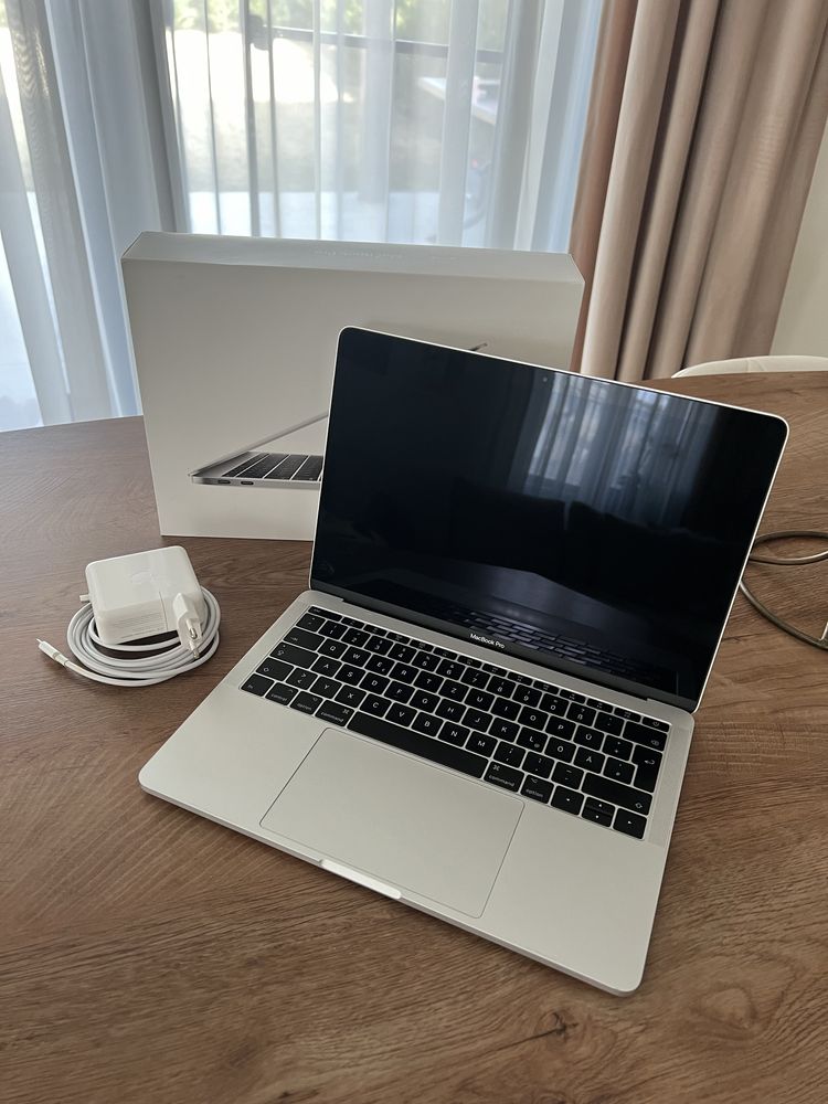 Macbook Pro late 2017