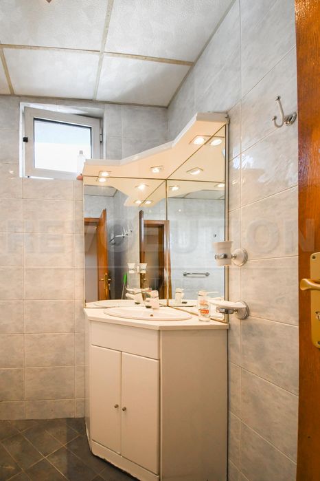 Продава се Тристаен апартамент в София, Медицинска академия - 98 кв.м за 3164 €/кв.м - Снимка #6