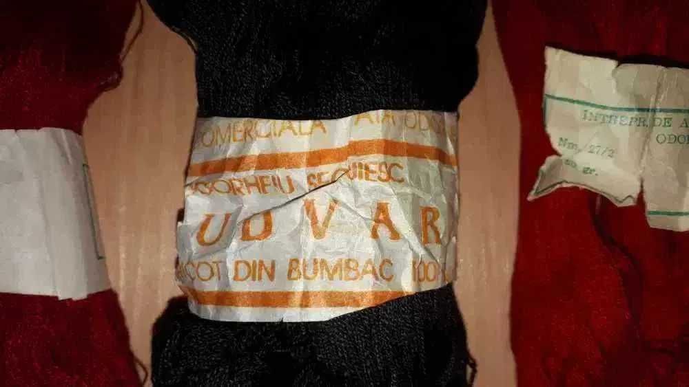 Vechi role de tricot din melana