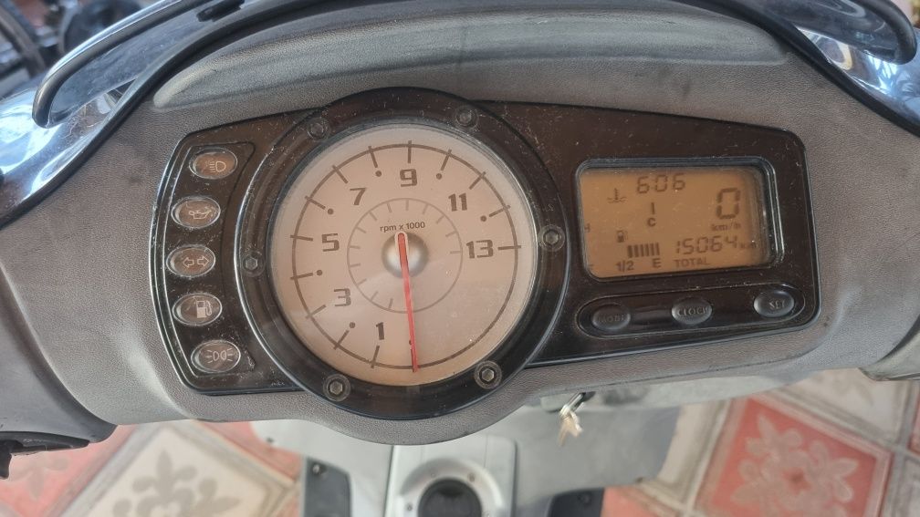 Vand Piaggio NRG 2009 49 cm3