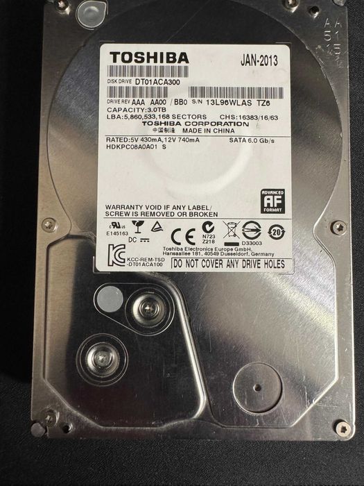 2x HDD Toshiba de 3TB fiecare / SATA3 7.200rotatii  6GB/sec, 100%