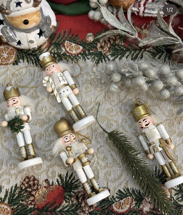 щелкунчики/ Новогодние игрушки/ по оптовой цене