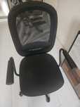Scaun birou rotativ IKEA Flintan cu rotile si manere negru