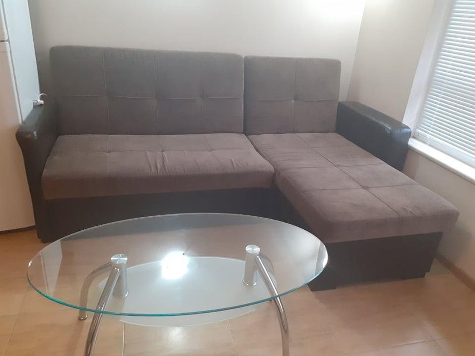 Дава се под наем Двустаен апартамент в Пловдив, Кършияка - 60 кв.м за 400 € - Снимка #1