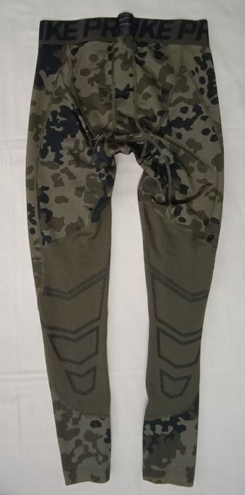 Nike PRO DRI-FIT Hyperwarm Tights оригинален клин L Найк спорт фитнес