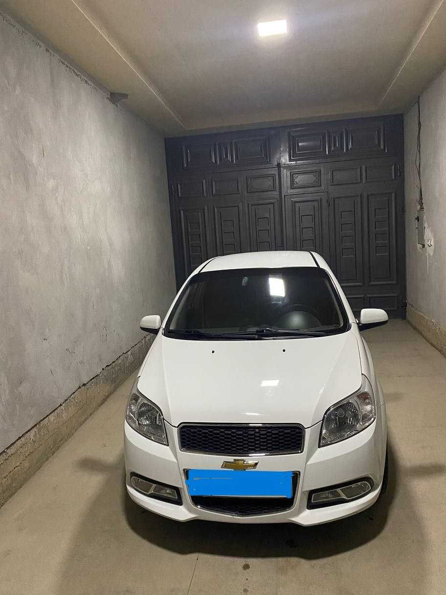 Нексия 3 сотилади (автомат коробка,  2020 йил)