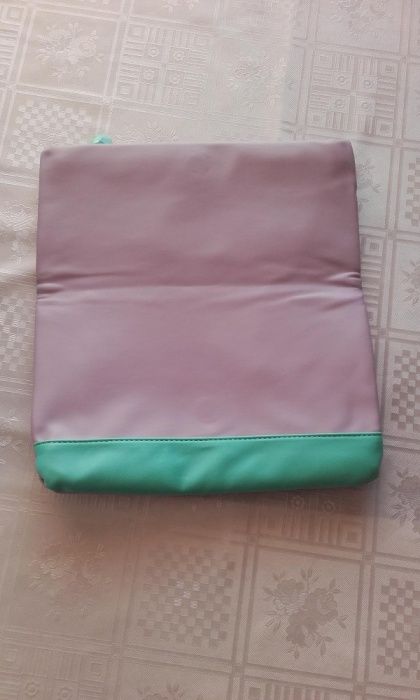 Vand Geanta Avon tip plic