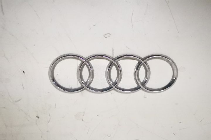 Оригинален емблем за задния капак на Ауди А5 / Audi A5 Оригинален заде