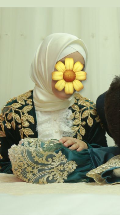 Абая под заказ тиктирилган