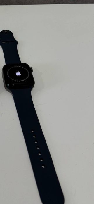 Продам apple watch