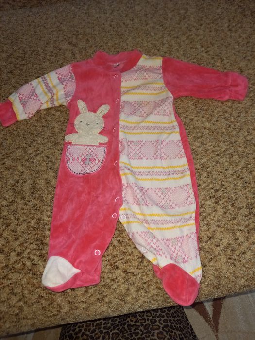 Детские вещи от 3 месяцев до года