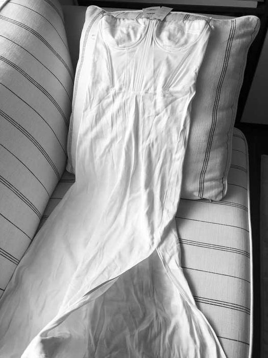 zara rochie corset satin alb XS noua lunga midi pietre cupe fara brete