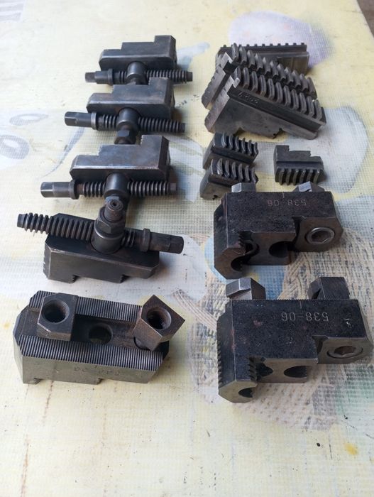 Universal strung și bacuri