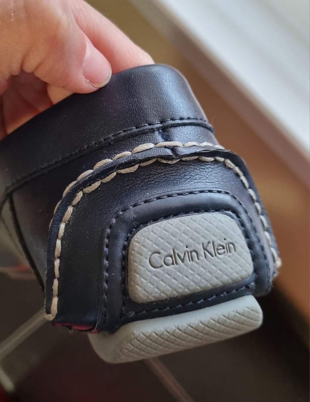 CALVIN KLEIN мъжки кожени мокасини, тъмно синьо, номер 42