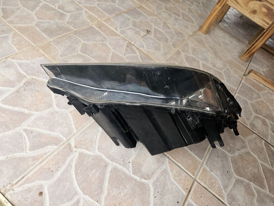 Ляв обикновен фар за Bmw E60 E61