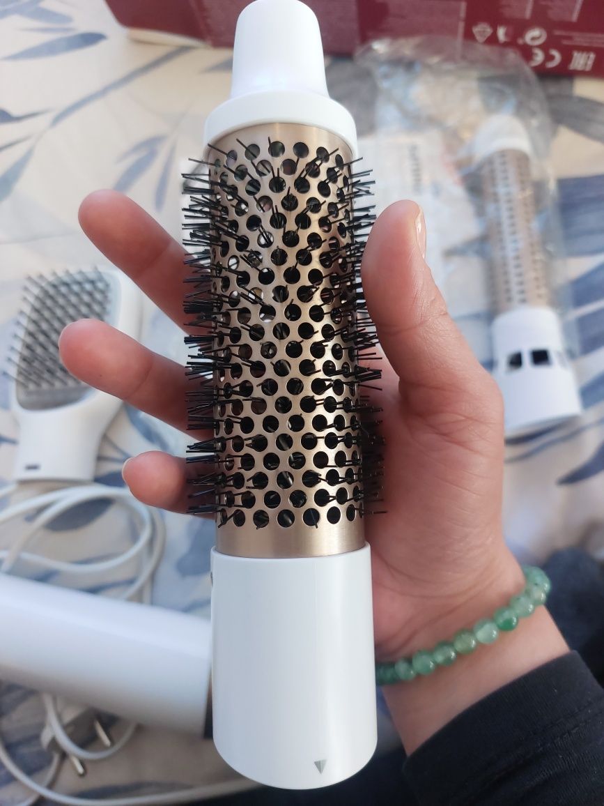 PHILIPS AIR STYLER 3000  четка/сешоар с горещ въздух