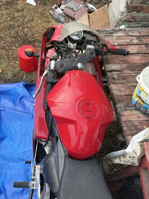 Vand motocicleta japoneza 125 cc