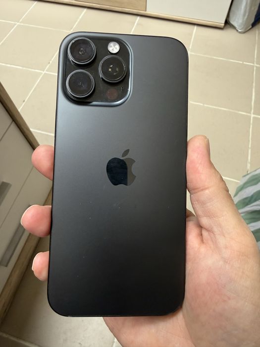 iPhone 16 Pro Max 256gb - комплект, отличен