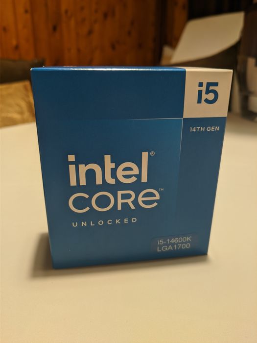 Продавам нов процесор Intel i5 14600k