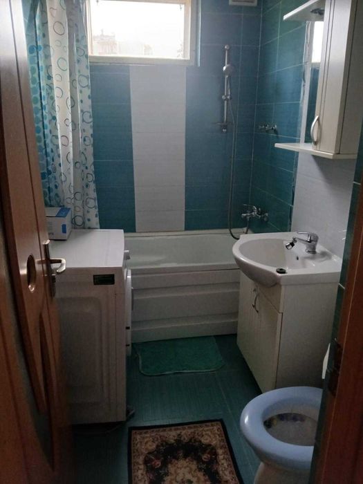 Apartament cu 2 camere de închiriat