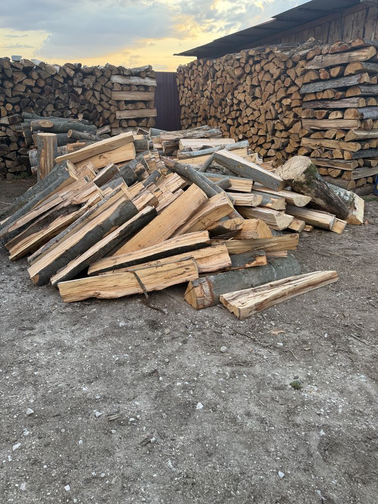 ‼️Comercialzăm lemne de foc la cele mai mici prețurii‼️