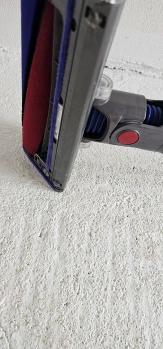 Dyson v8 Fluffy Pret Bun